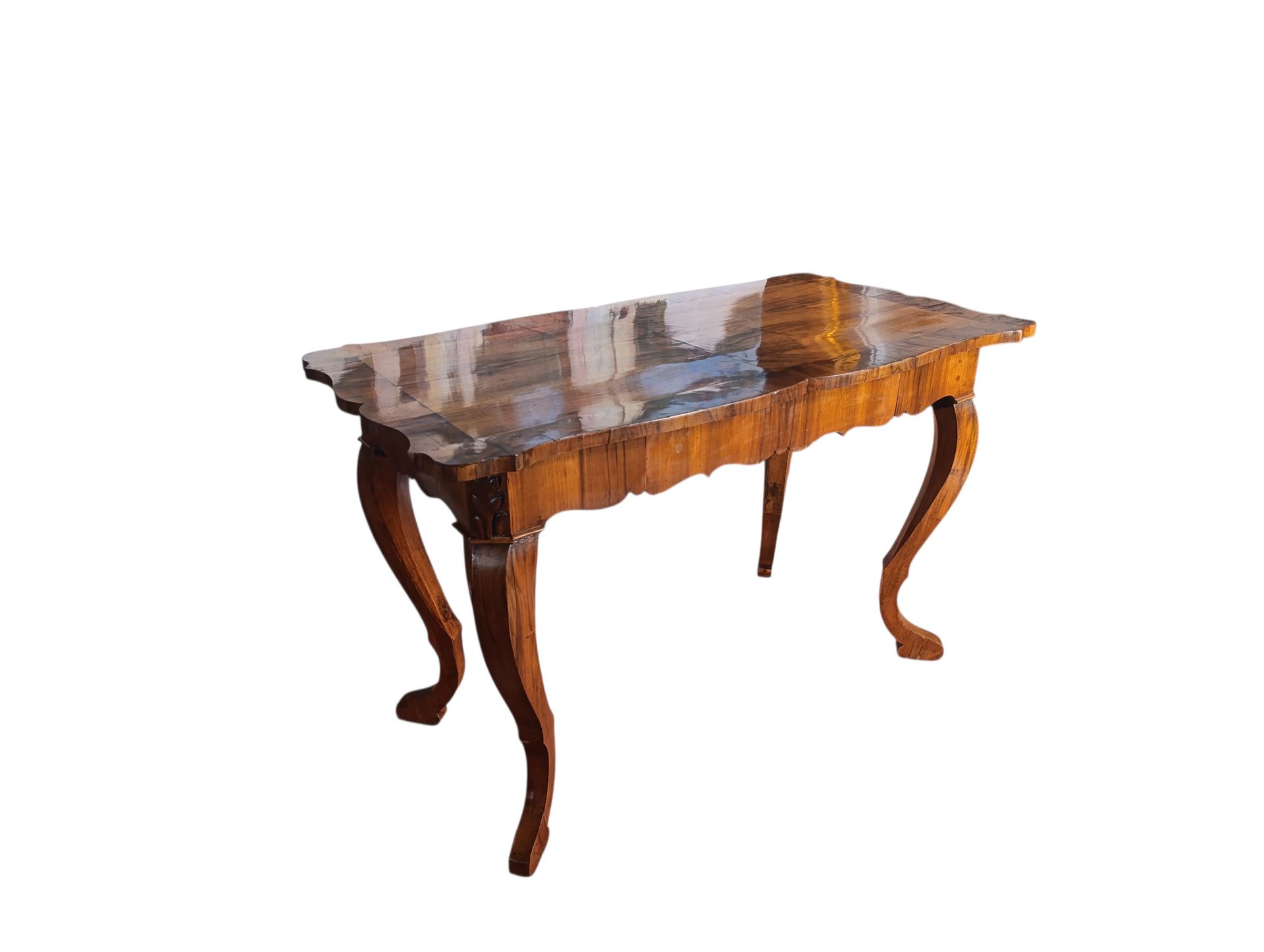 Biedermeier table