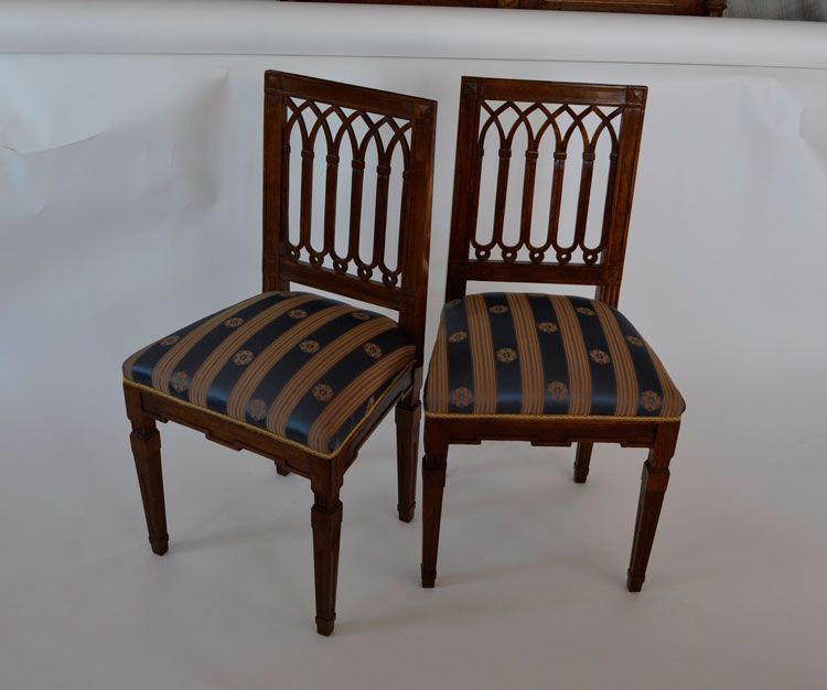 Dvije stolice: Luj XVI
